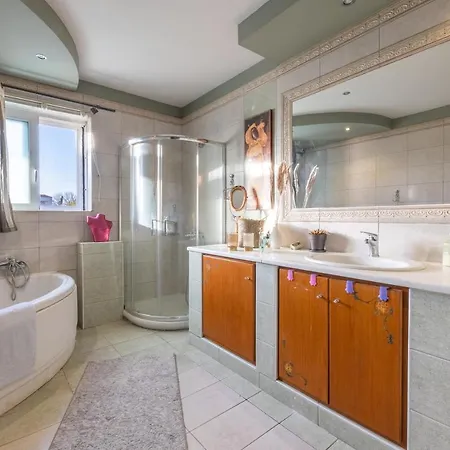 Alegria 3bd Villa